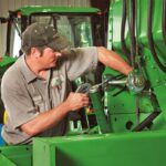 Что включает диагностика и ремонт спецтехники John Deere